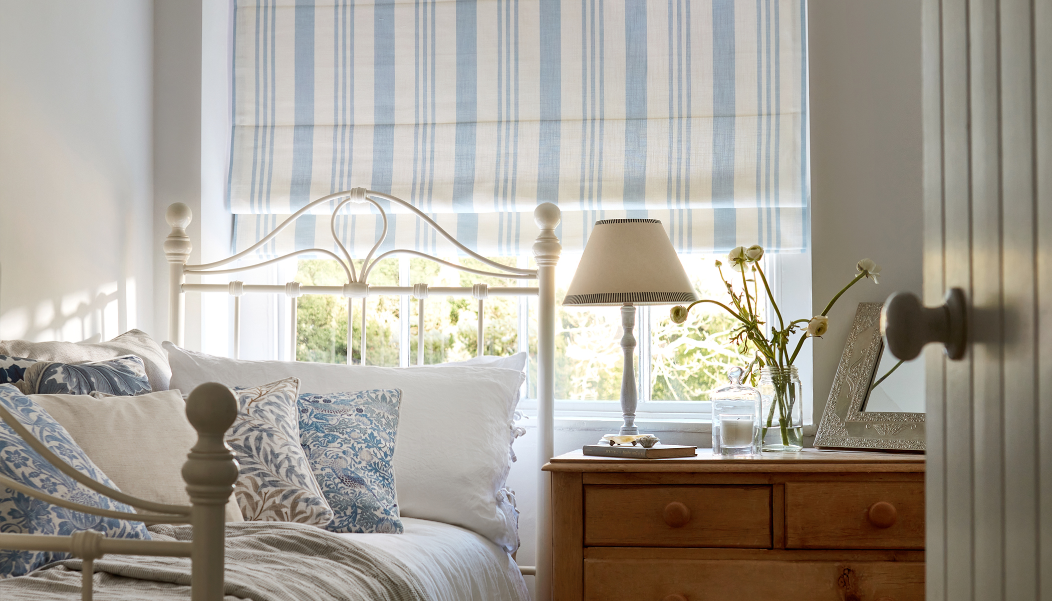 No Drill Roman Blinds